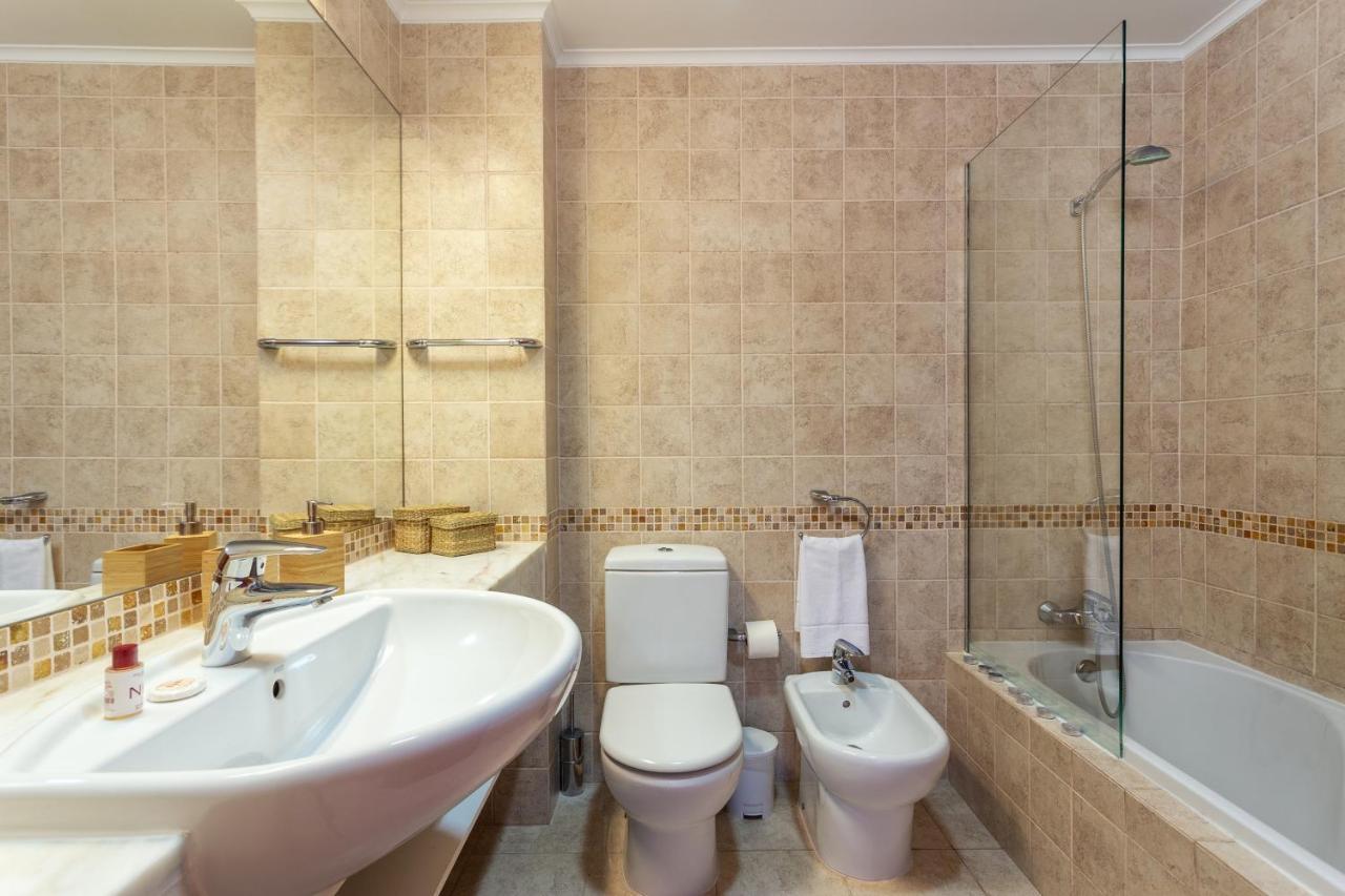 Apartament Bright Cozy Flats w/ Terrace&Pool Quarteira Zewnętrze zdjęcie