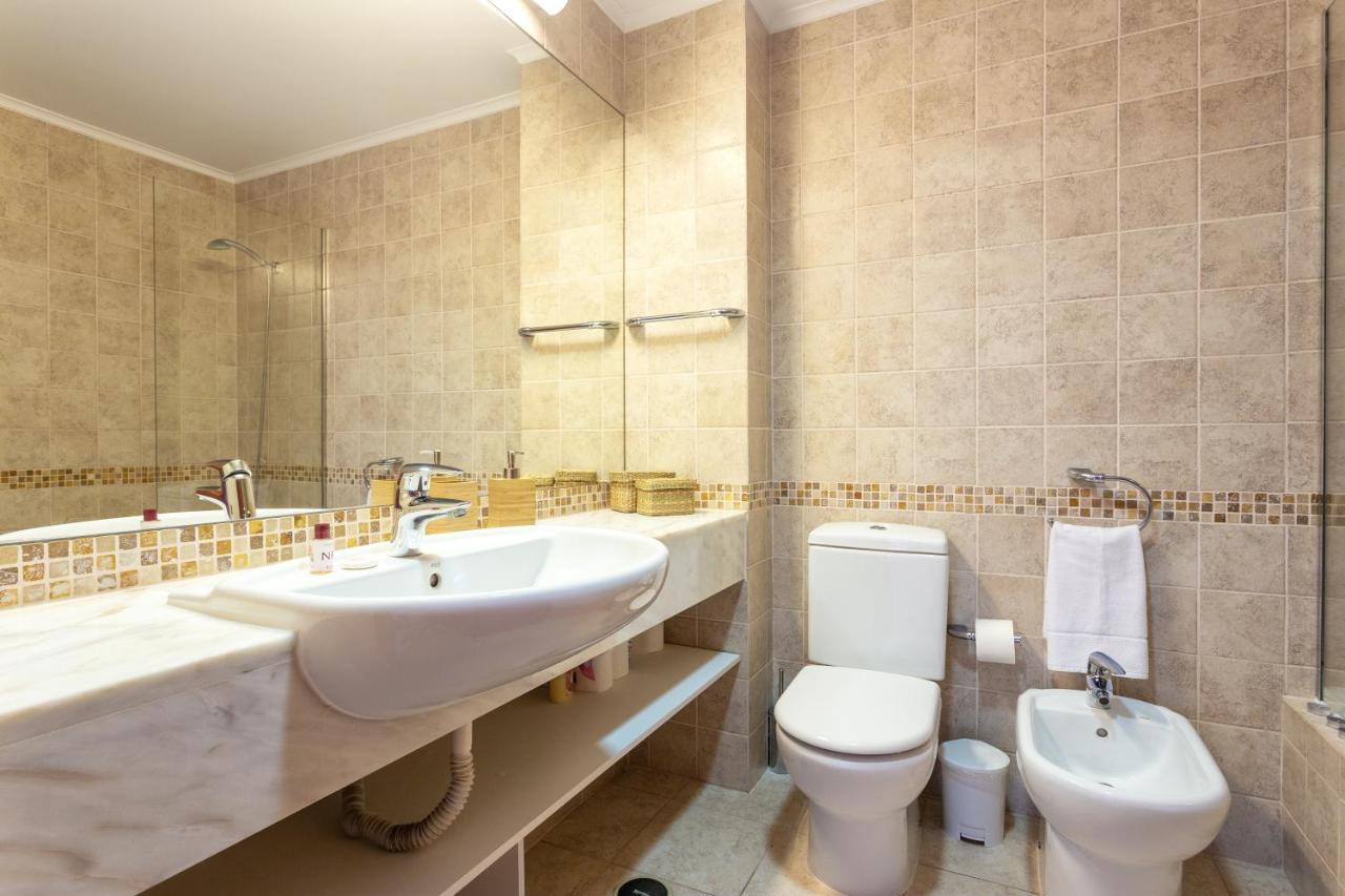 Apartament Bright Cozy Flats w/ Terrace&Pool Quarteira Zewnętrze zdjęcie