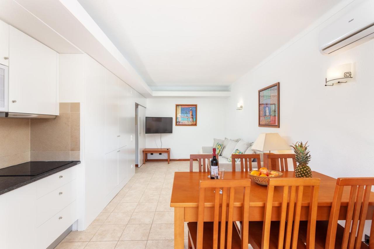 Apartament Bright Cozy Flats w/ Terrace&Pool Quarteira Zewnętrze zdjęcie